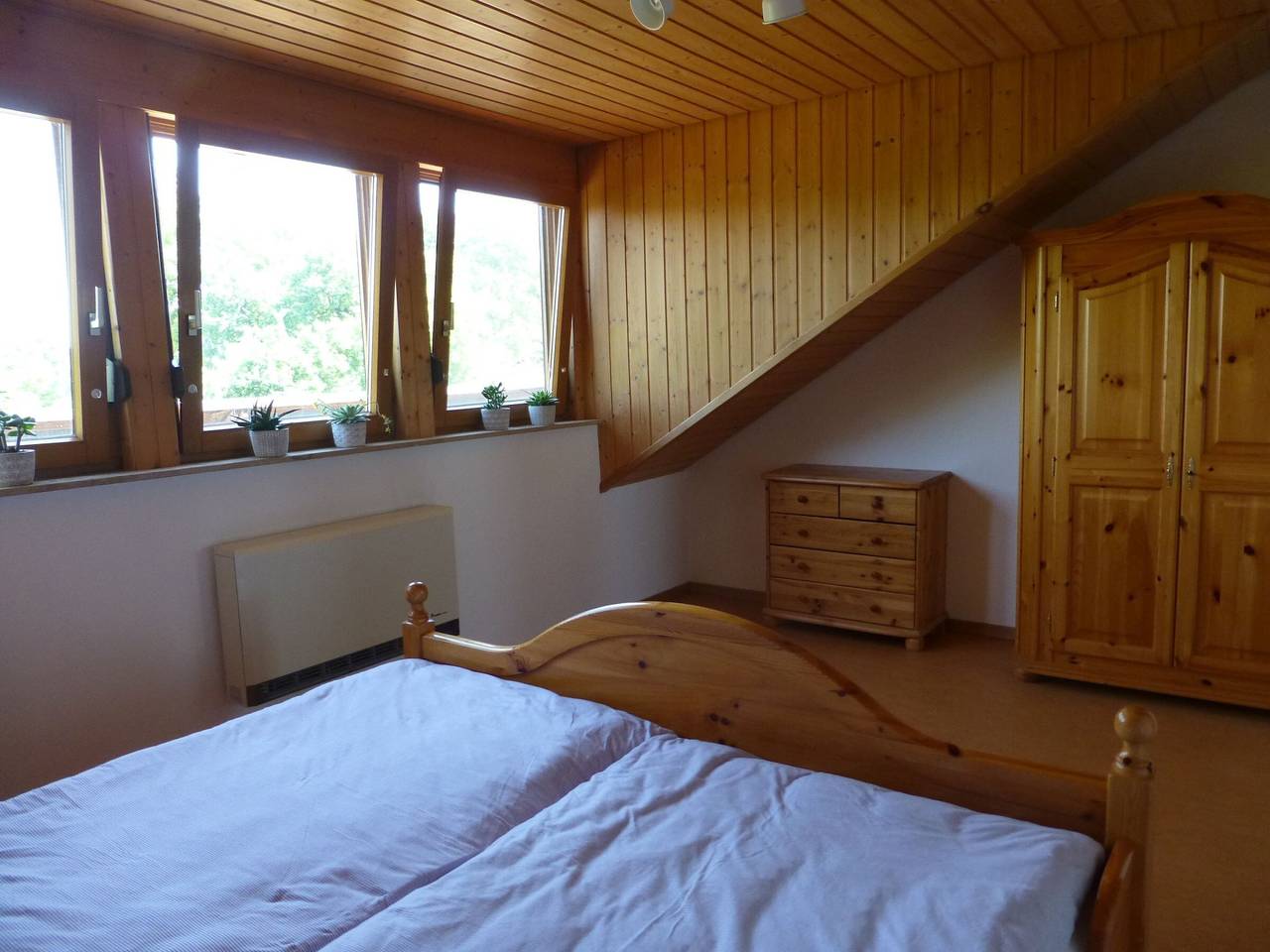 Ganze Wohnung, Ferienwohnung 'Moorlilie' mit Wi-Fi in Ostrach, Region Bodensee-Oberschwaben