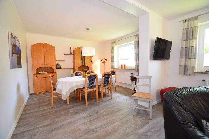 Ferienhaus für 8 Personen, mit Garten in Büsum - 4