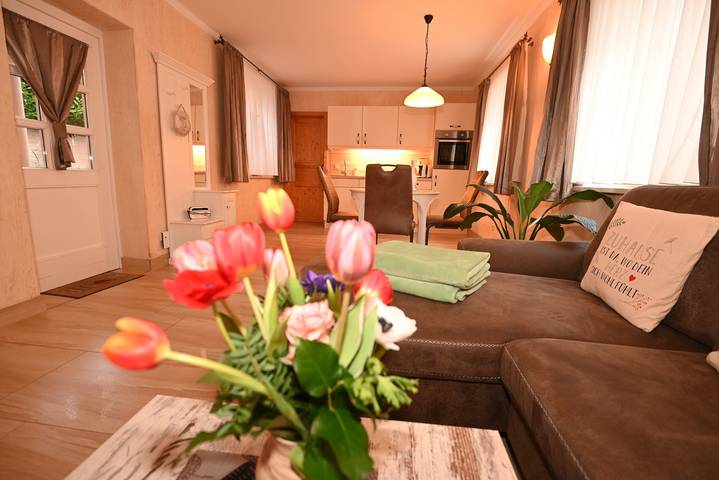 Ferienwohnung für 4 Personen, mit Terrasse in Warnemünde