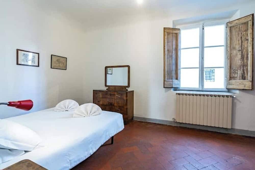 Appartamento intero, Suite Storica nel Cuore di Firenze • 3 Camere, a 2 Minuti dalla Stazione in Firenze Centro storico, Firenze