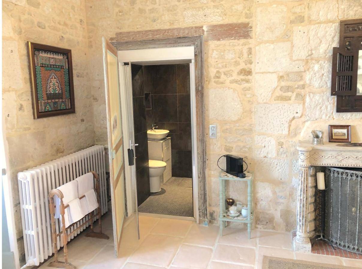 Le Jardin des Bosquets - B&B Chambre d'Hote in Auzay, Fontenay-le-Comte