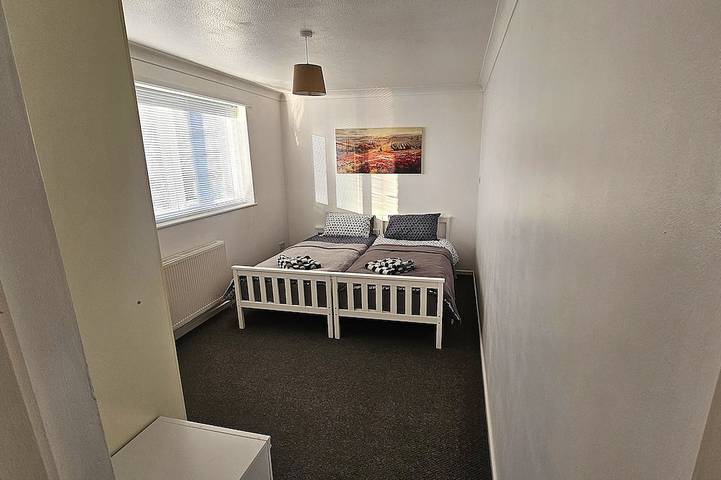 Apartamento entero, Peaceful Town Flat Near Iconic Landmarks  Share  Save in Gosport, Hampshire