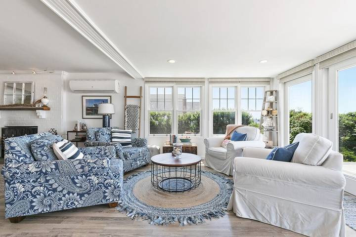 Vacation rental for 6 people, with yard and balcony in Old Saybrook