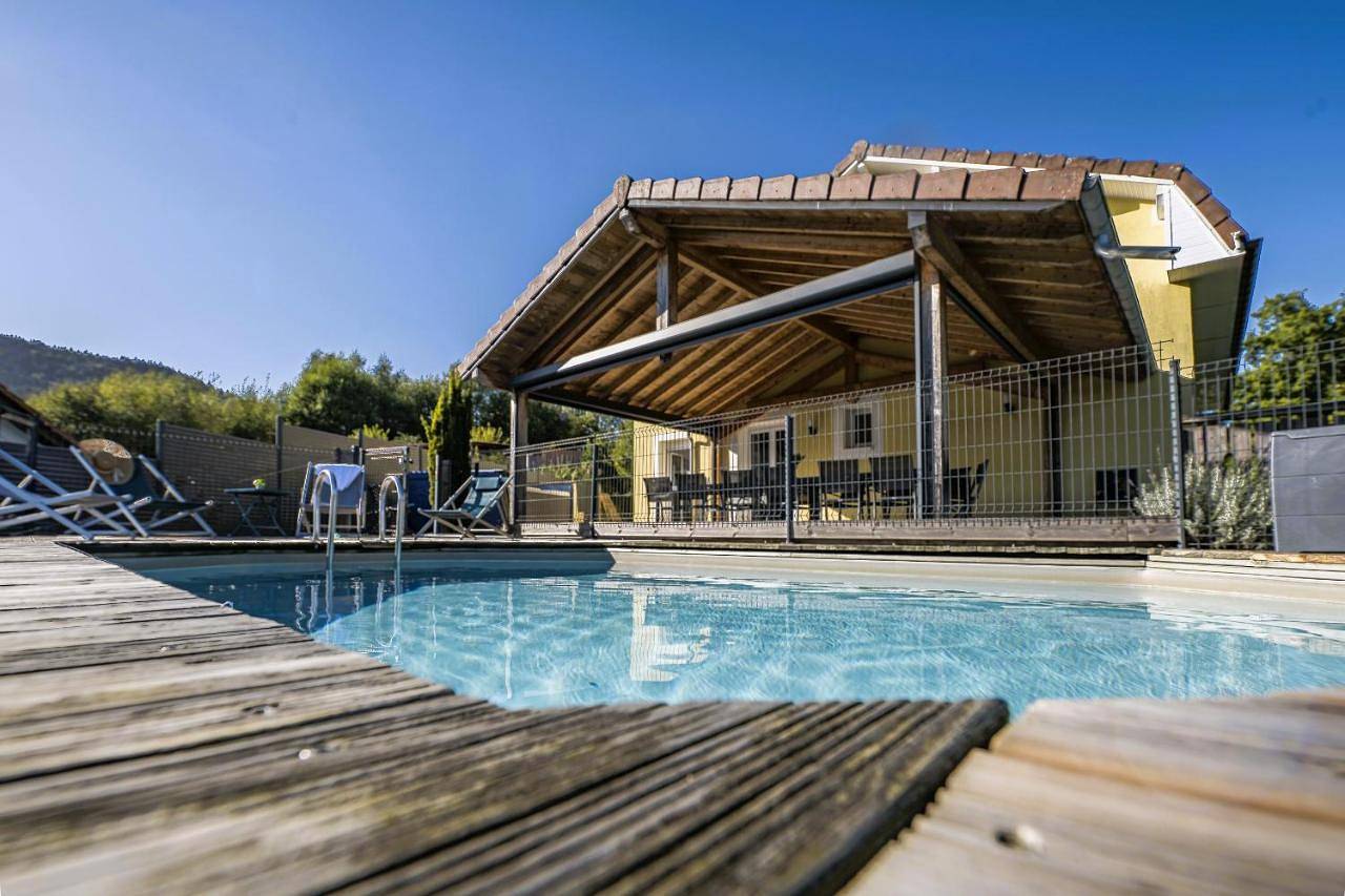 L'Écrin de Xattys - Gîte de luxe avec Spa et piscine privés, Terrain de pétanque, Baby-foot in Cleurie, Région d'Épinal