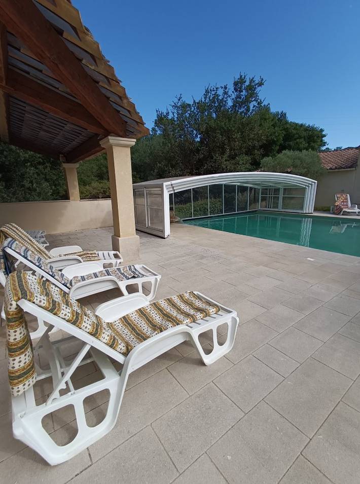 Gîte pour 2 personnes, avec jardin ainsi que piscine et terrasse dans le Vaucluse - 4