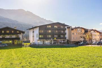 Hütte für 2 Personen, mit Balkon, mit Haustier in Brixen im Thale