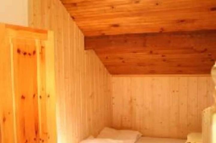 Gîte pour 6 personnes, avec jardin et terrasse à Colmars - 3