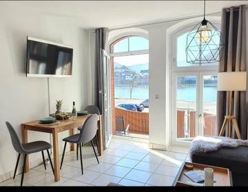 Gîte pour 2 personnes, avec balcon et vue à Bullay