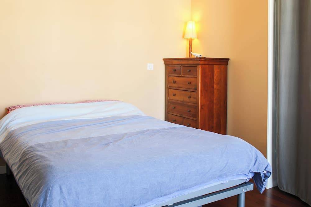 Ganze Wohnung, Bright apartment with balcony - 6 people in Clichy, Hauts-de-Seine