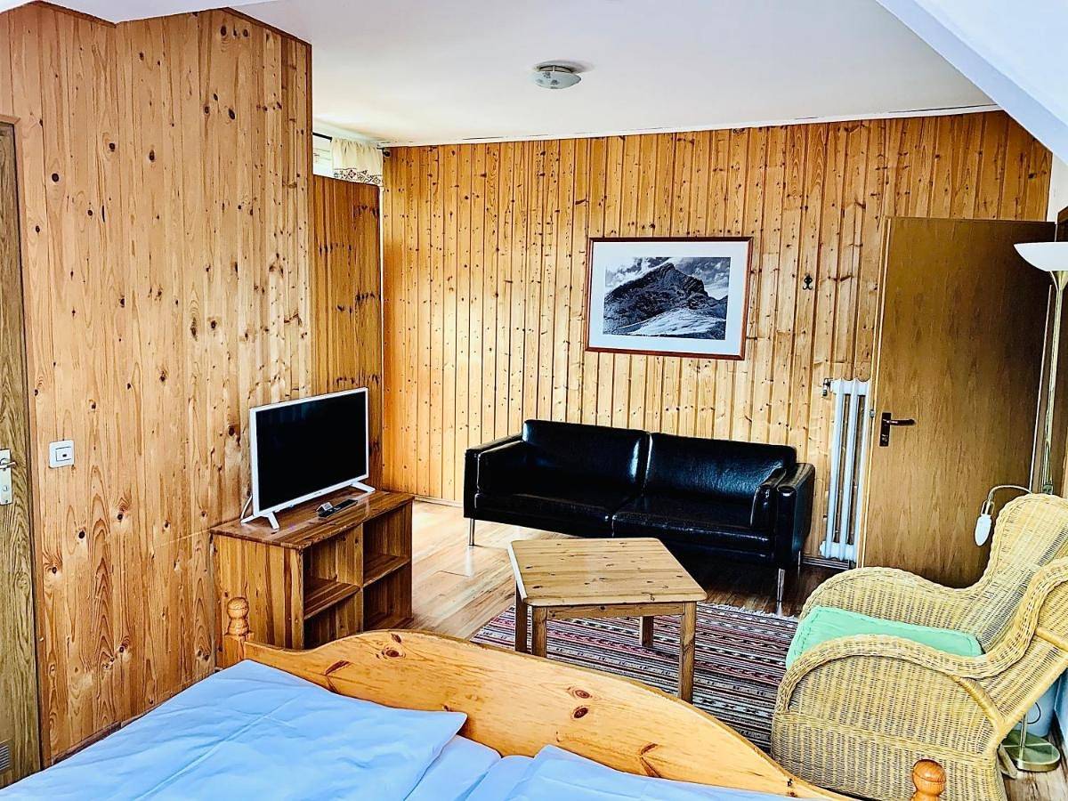 Gästehaus Hohe Tannen in Garmisch-Partenkirchen, Bayerische Alpen