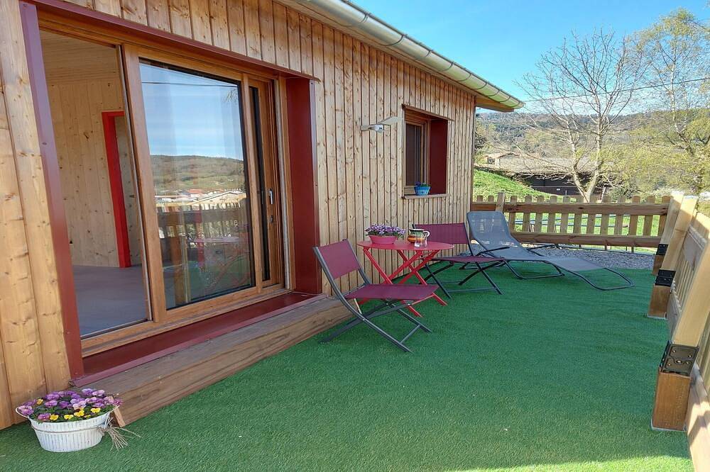 Chalet in St. Maurice bij Ballon d'Alsace in Saint-Maurice-sur-Moselle, Épinal en omgeving