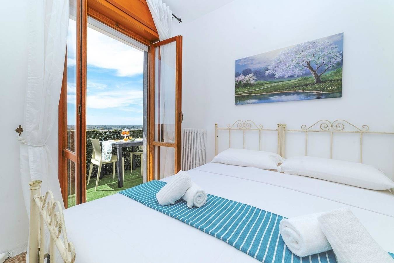 Appartamento intero, Appartamento vacanze per 4 persone con balcone in Carovigno, Salento