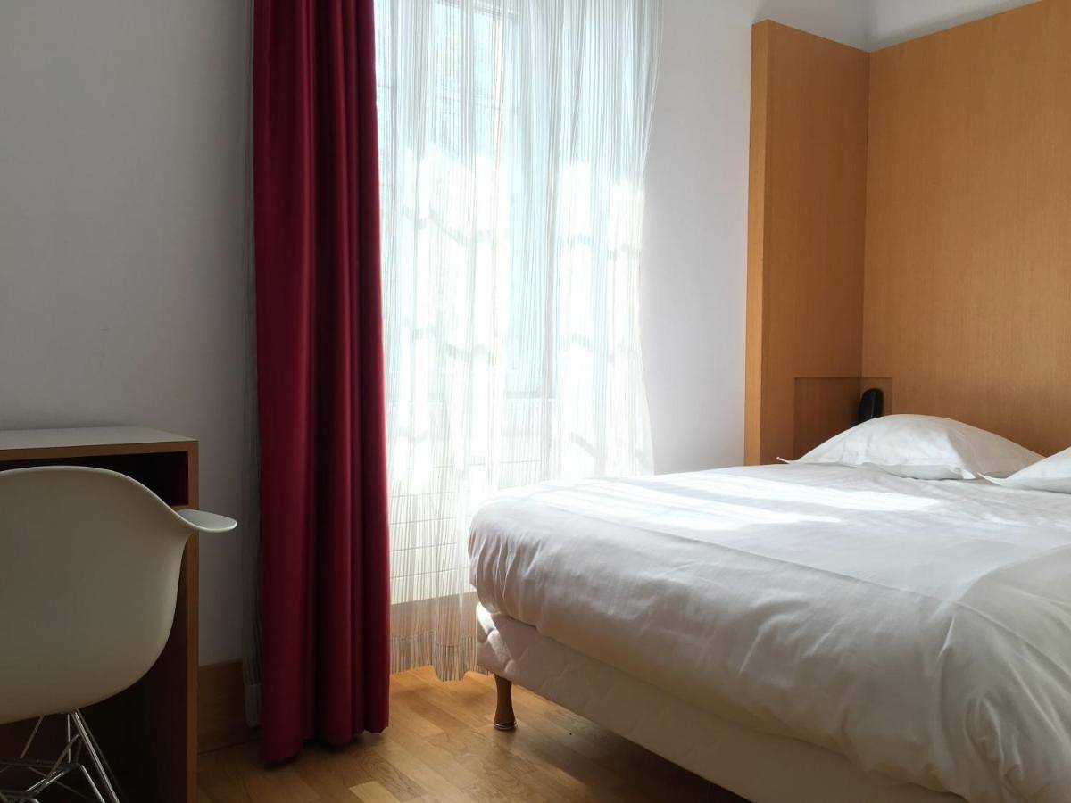 Twin Room in Abbaye de Hohenbourg, Ottrott