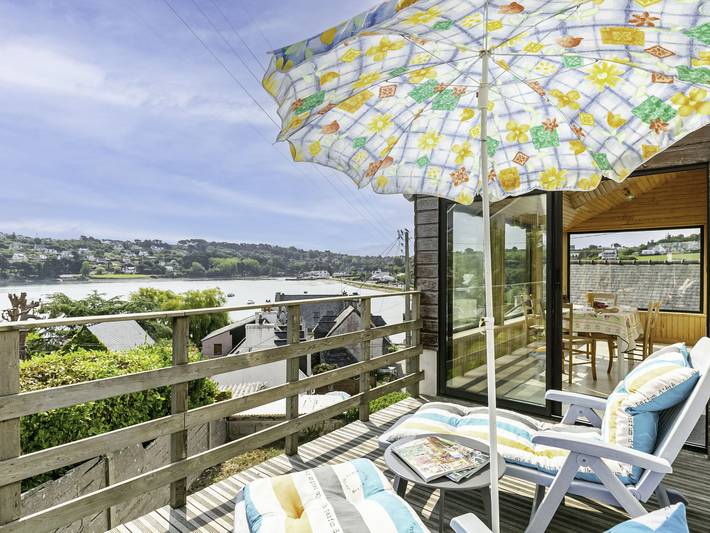 Location de vacances pour 6 personnes, avec terrasse et jardin à Plougasnou - 2