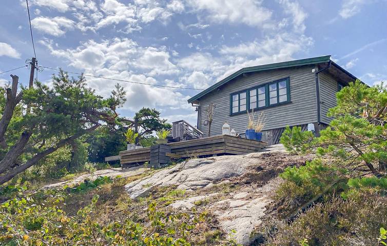 Feriehus for 8 personer, med Terrasse og Hage i tillegg til Utsikt i Hvaler 