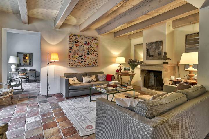 Location de vacances pour 8 personnes, avec piscine ainsi que jardin et terrasse à Cadenet - 4