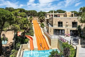 Camping pour 10 Personnes dans Le Muy, Région de Draguignan, Photo 4