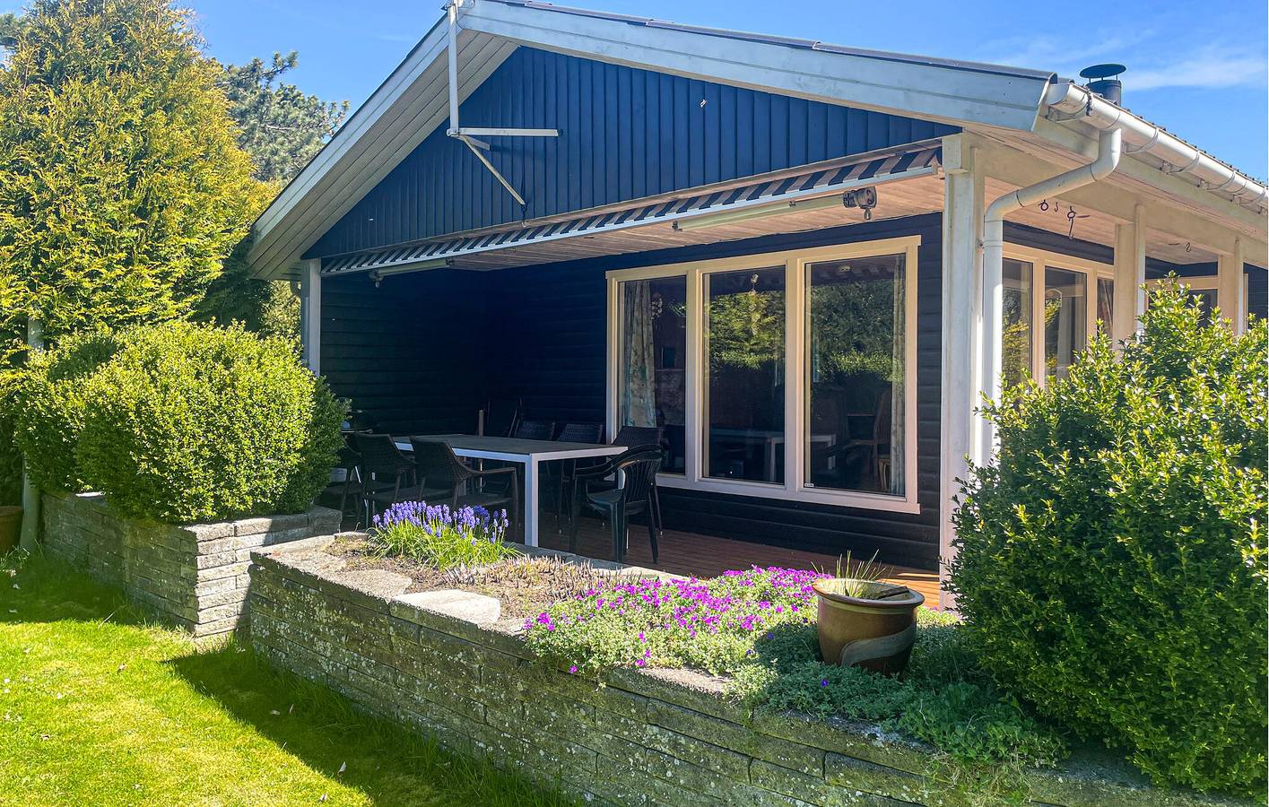 Ferienhaus für 6 Personen mit Terrasse in Faxe und Umgebung