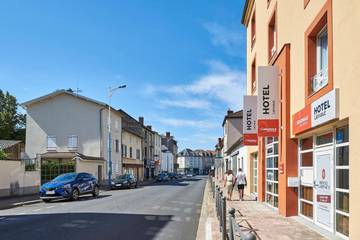 Hôtel pour 2 personnes, avec terrasse dans Puy-Guillaume