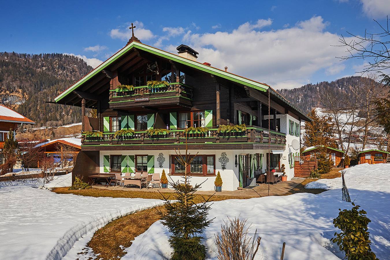 Ganze Ferienwohnung, Chalet Dr. Datz - 2-Raum-Ferienwohnung Nr. 4 mit Balkon und herrlichem Ausblick in Reit im Winkl, Bayerische Alpen