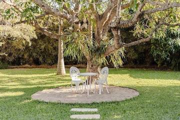 Holiday Home for 6 People in Moffat Beach, Sunshine Coast, Photo 3