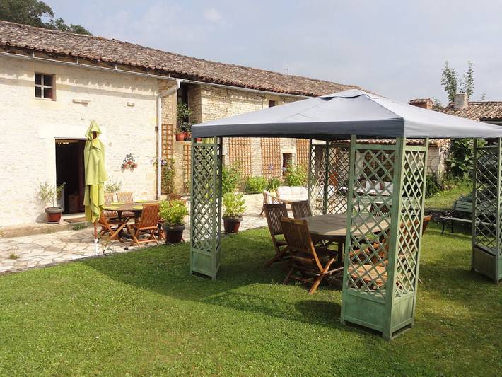 Chambre d’hôte pour 4 personnes, avec jardin et piscine en Nouvelle-Aquitaine - 3