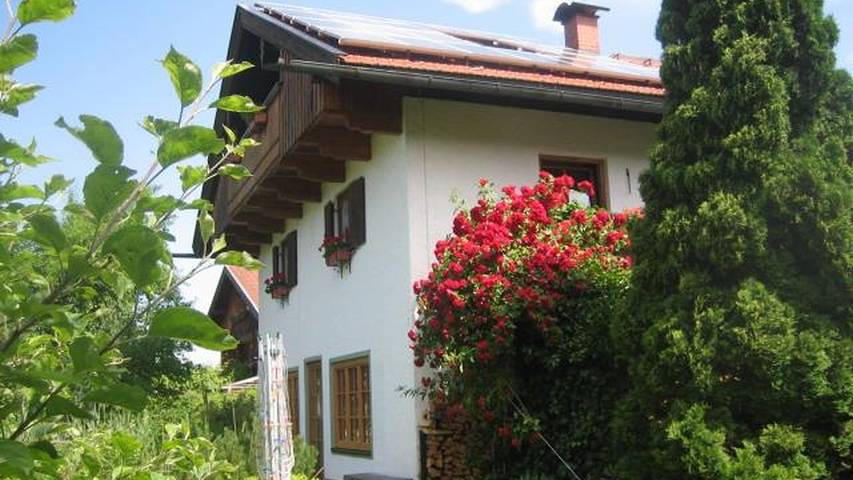 Ferienwohnung für 2 Personen, mit Garten im Tölzer Land - 3