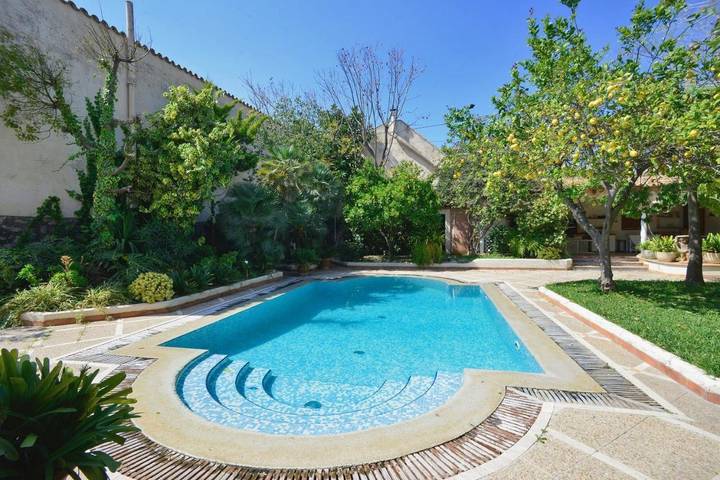 Villa für 16 Personen, mit Balkon und Terrasse sowie Garten und Pool in Palma - 4