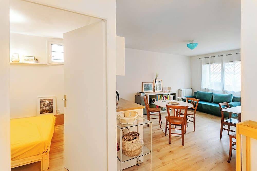 Appartement entier, Nid douillet à Romainville,20 mn de Châtelet in Romainville, Seine-Saint-Denis