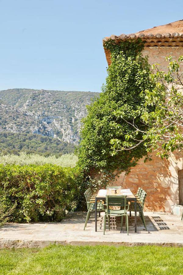 Chambre d’hôte pour 2 personnes, avec vue et piscine ainsi que sauna et jardin, animaux acceptés à Oppède - 4