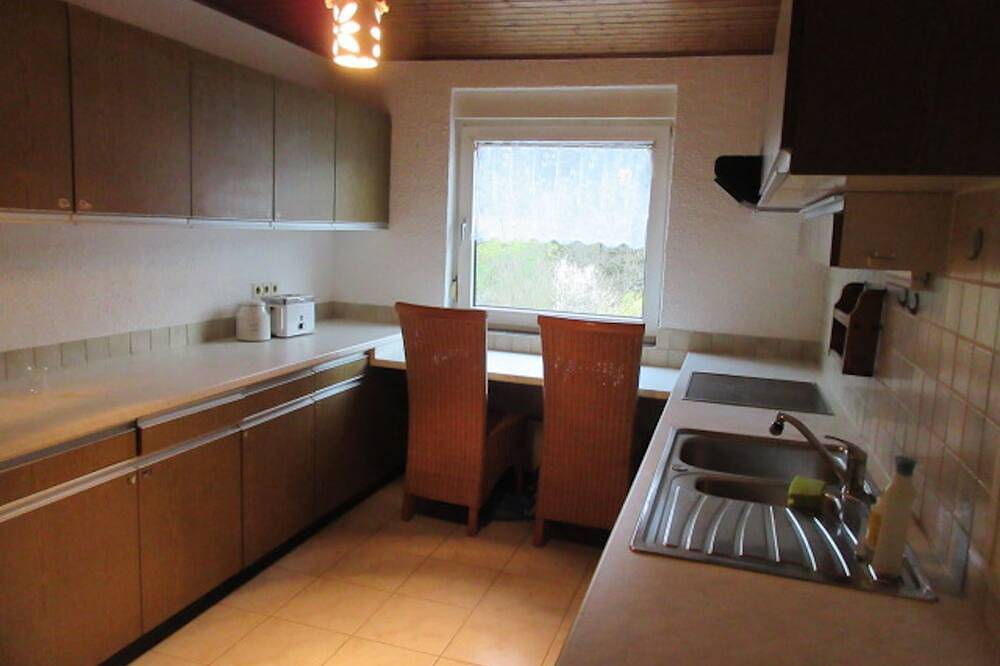 Ganze Wohnung, Ferienwohnung in Waldnähe in Mossautal, Odenwaldkreis