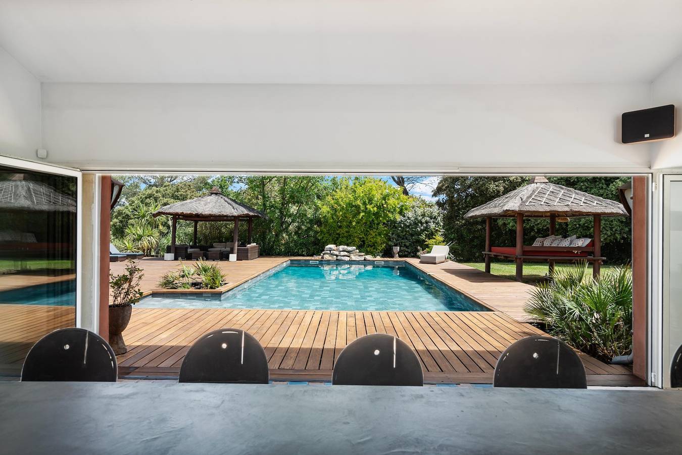 Villa 'Hangaroa' con Wi-Fi y aire acondicionado in Saint-Maximin-la-Sainte-Baume, Región Brignoles