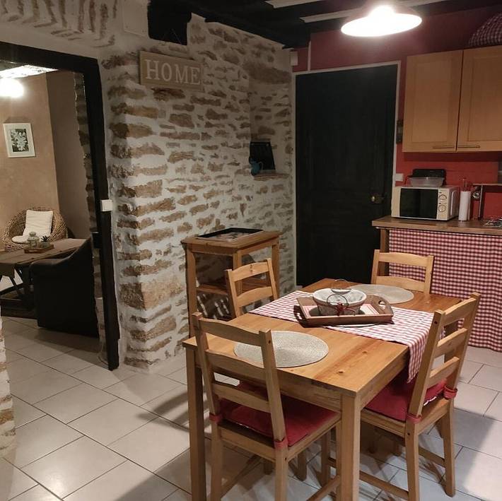 Gîte pour 4 personnes, avec balcon et jardin à Beaune - 3