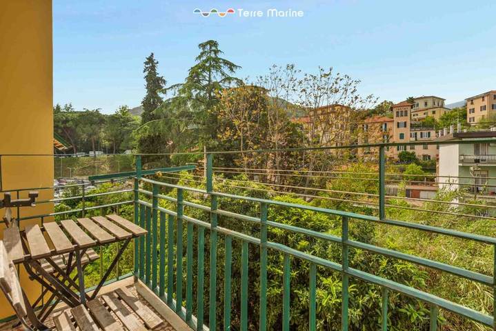 Ganze Wohnung, Ferienwohnung für 2 Personen mit Balkon/Terrasse in La Spezia (By), La Spezia
