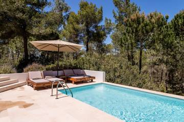 Villa in Santa Eulària des Riu, Ibiza Osten für 8 