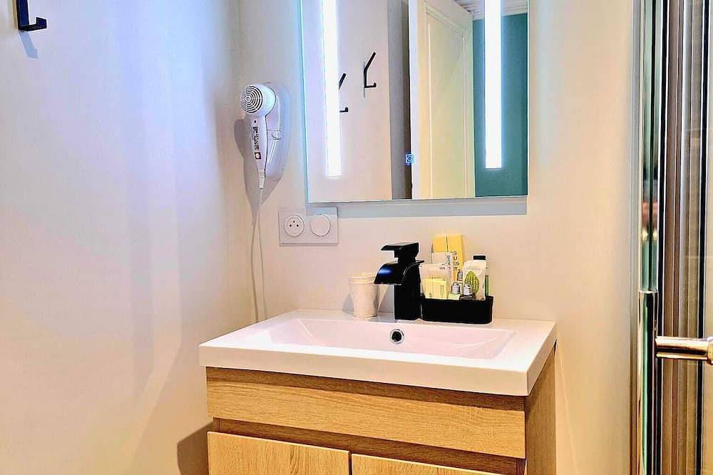 Double room \"Sauge\" - Domaine de la Mautanne **** in Sainte-Tulle, Parque natural regional del Luberon