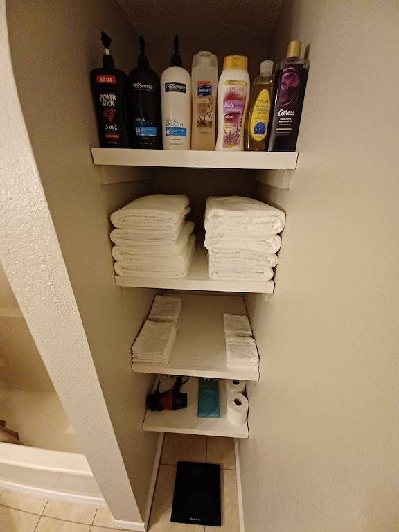 Cabin for 2 people, with balcony and yard in Mississippi