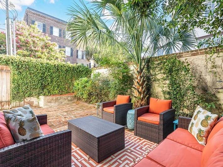 Vacation rental for 8 people, with terrace, with pets in Savannah