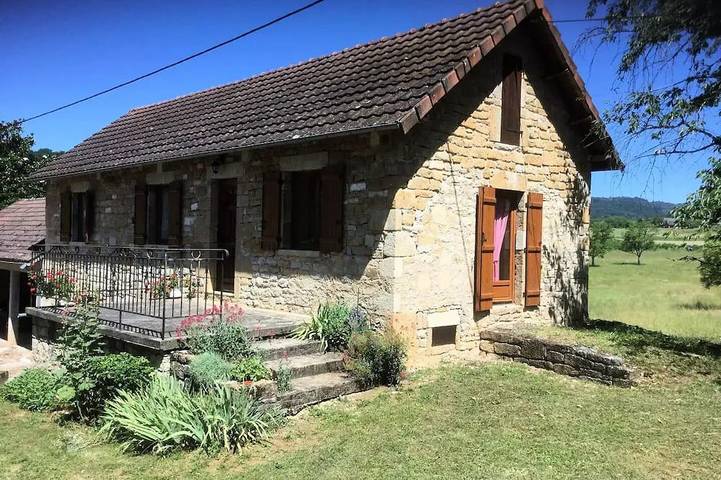 Villa for 4 people, with balcony - 1