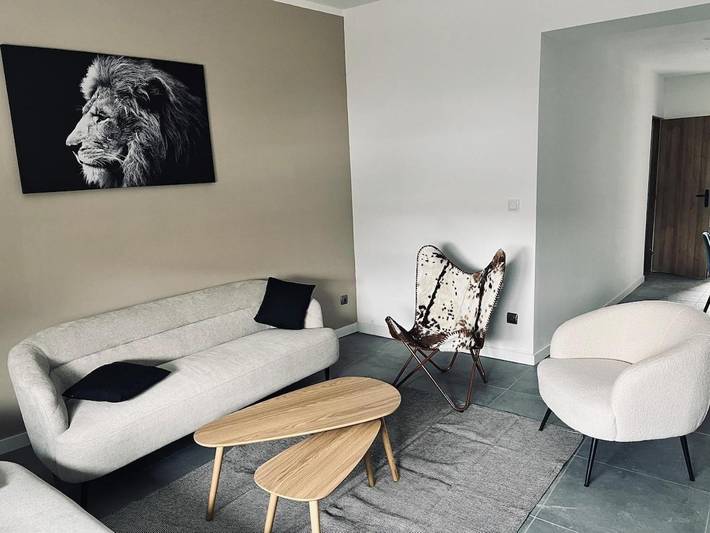 Location de vacances pour 10 personnes, avec jardin et terrasse à Valenciennes - 2