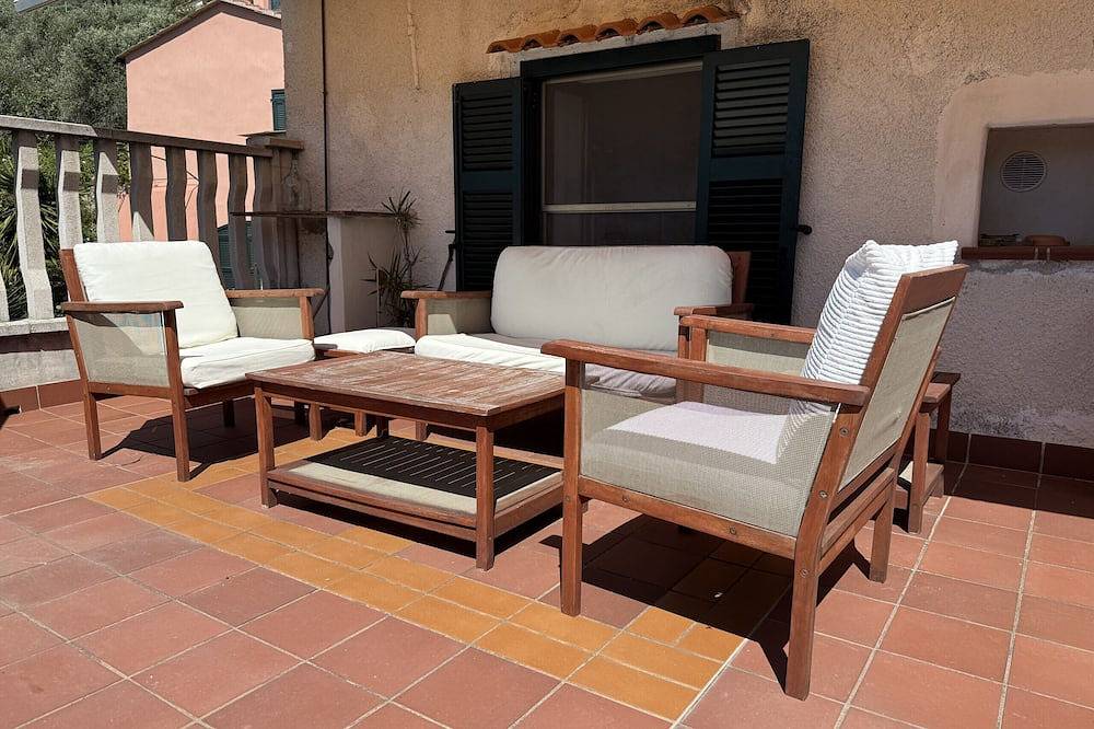 Ganze Wohnung, Terrazza sul Paradiso in Montegrazie, Imperia