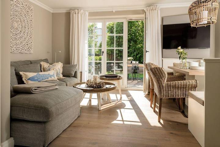 Ferienwohnung für 6 Personen, mit Terrasse und Garten - 1