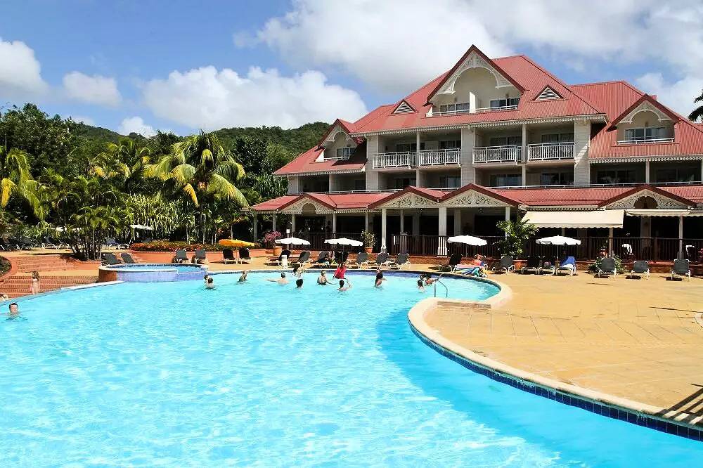 Estudio entero, Estudio Selección (3 personas) in Sainte-Luce, Martinica