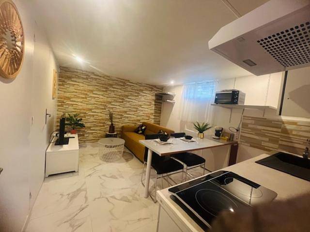 Gîte pour 2 personnes, avec terrasse et jardin à Rosny-sur-Seine - 4