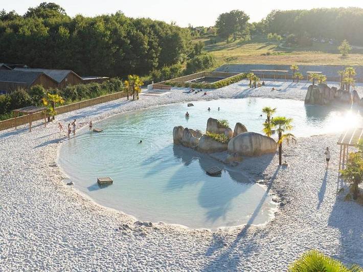 Camping pour 6 personnes, adapté aux familles - 1