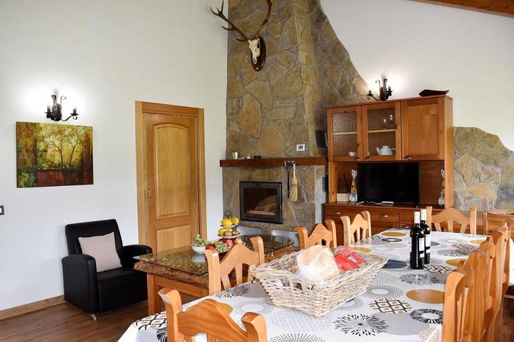 Casa rural para 4 personas, con Terraza además de Jardín y Vistas en Vegas del Condado - 3