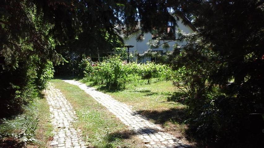 Ferienwohnung für 2 Personen, mit Terrasse und Garten sowie Ausblick in Radebeul - 3