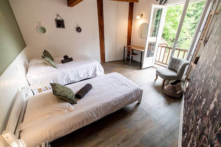 Location de vacances pour 10 personnes, avec jardin ainsi que terrasse et jacuzzi, animaux acceptés à Astaffort - 4