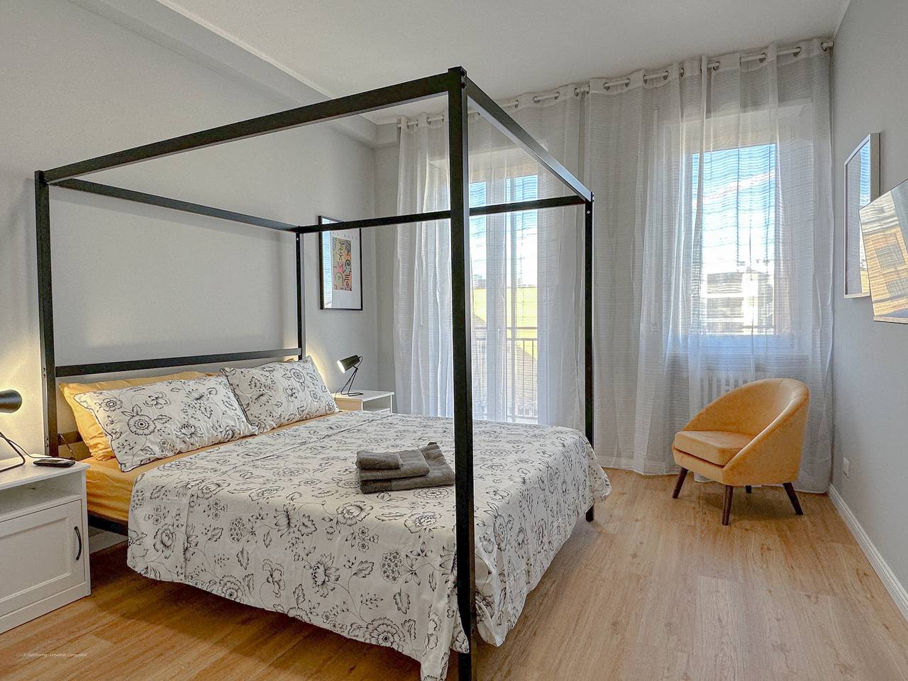 Entire apartment, Torre 24 - Luxury Naviglio suite in Milan, Milan Province