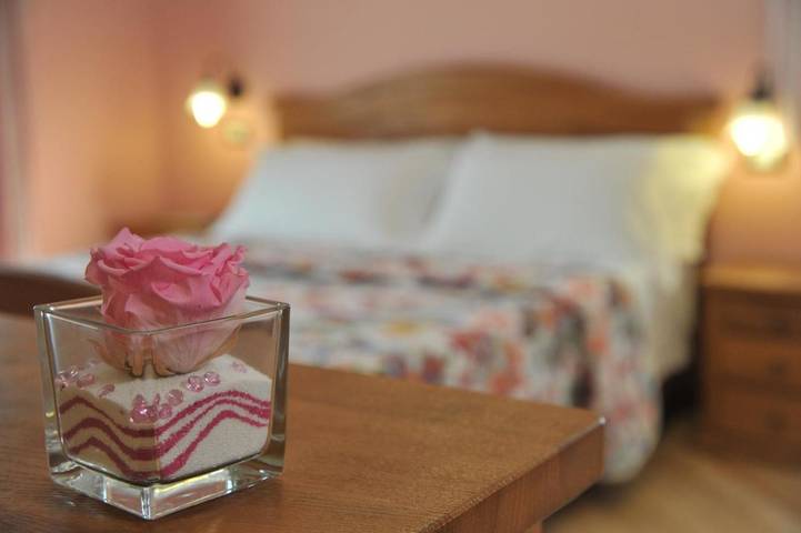 Maison d’hôte pour 2 personnes, avec Balcon et Jacuzzi ainsi que Terrasse et Jardin